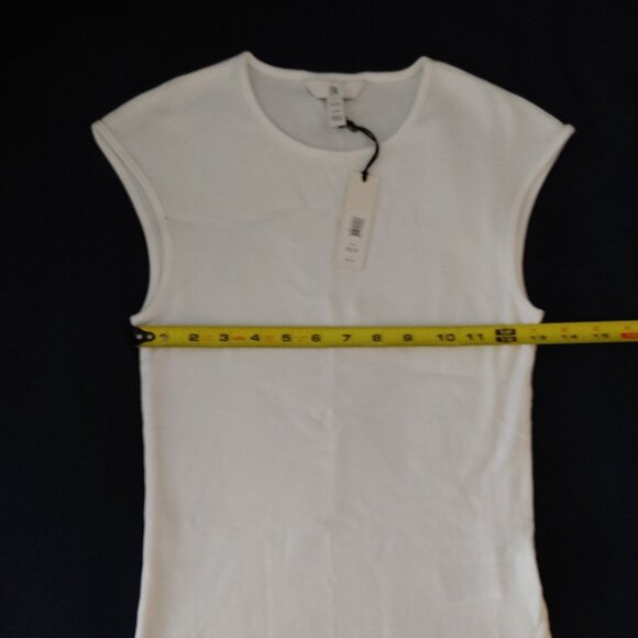 Banana Republic cap sleeve top - XSP - Picture 3 of 6